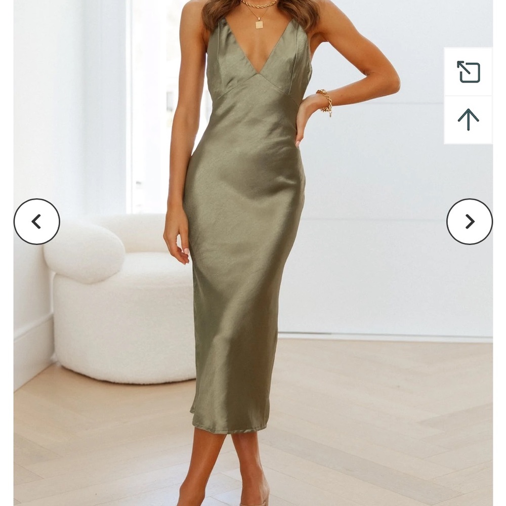 Hello Molly Text Me Later NWT